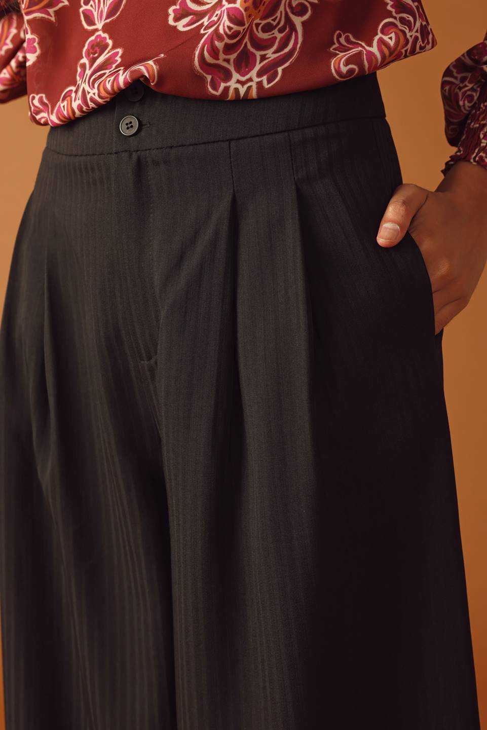 Woven Wide Leg Pants